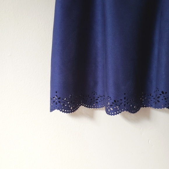 *SOLD* Forever 21 Girls Navy Suede Shift Dress XS - Picture 3 of 7